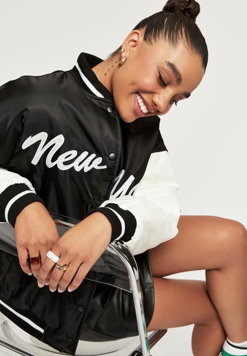 Supré  - Mary kate varsity bomber - black