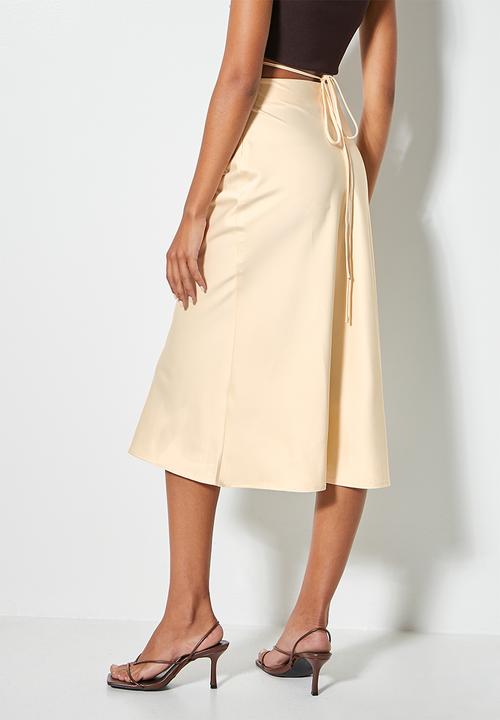 VELVET - Satin slip skirt with tie flossing detail - neutral