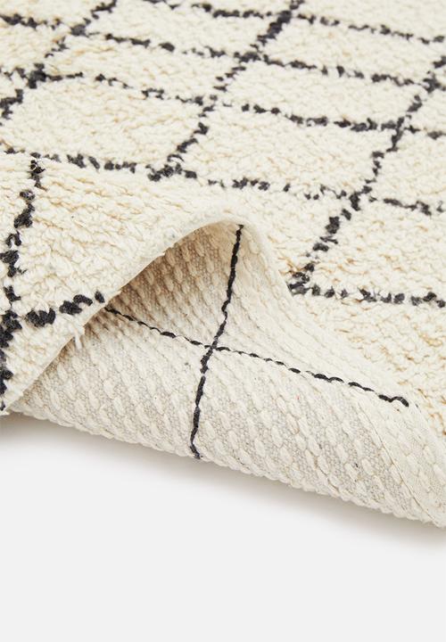Sixth Floor - Erin tufted runner - black & off white 