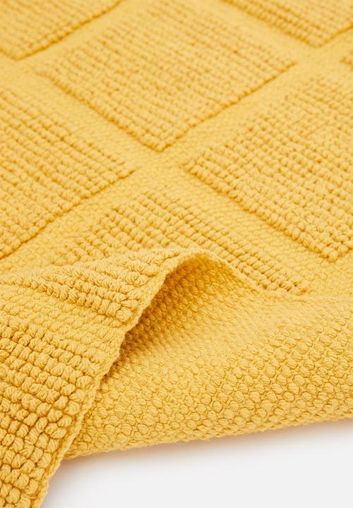 Sixth Floor - Grid bath mat - mustard