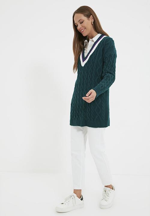 Trendyol - V neck knitwear sweater - green