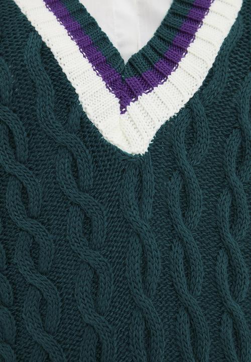 Trendyol - V neck knitwear sweater - green