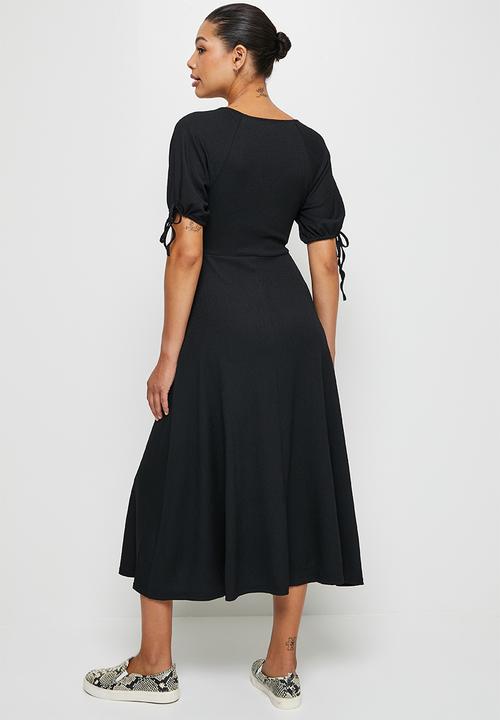 edit - Crinkle fit & flare dress - black