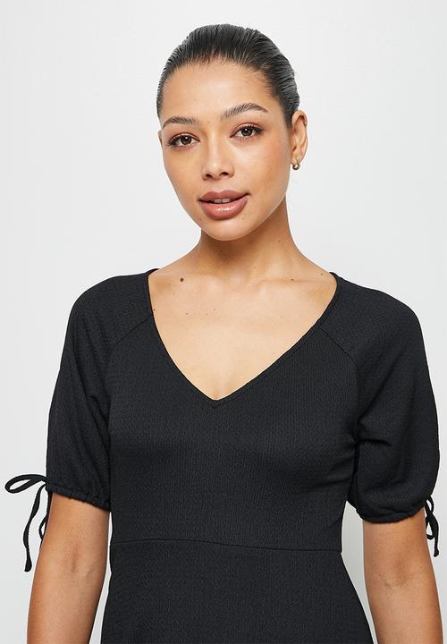 edit - Crinkle fit & flare dress - black