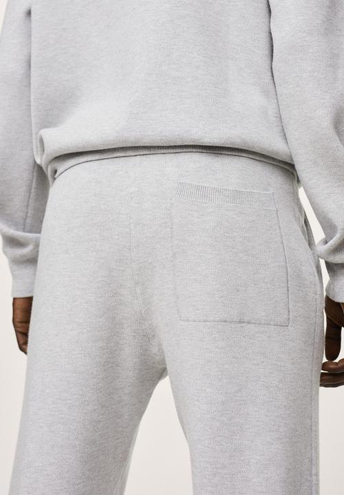 MANGO - Weekendj Textured knit Joggers  - pastel grey