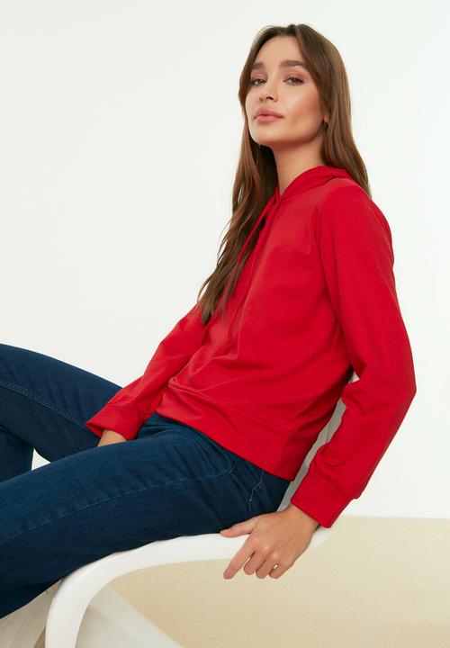 Trendyol - Hooded basic knitted thin sweatshirt - red