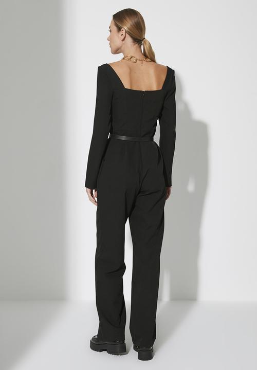 Trendyol - Belted heart collar jumpsuit - black