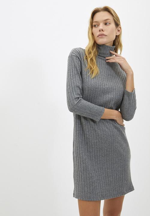 Trendyol - Turtleneck ribbed bodycon knitted dress - anthracite