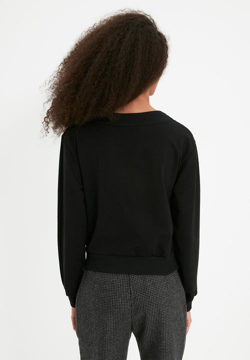 Trendyol - Wide collar basic thin knitted sweatshirt - black