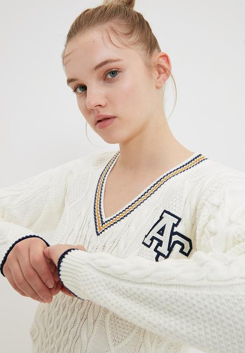 Trendyol - V-neck knit detailed knitwear sweater - ecru