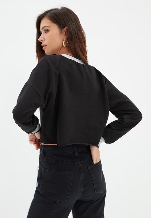 Trendyol - V-neck crop knit slim sweatshirt - black