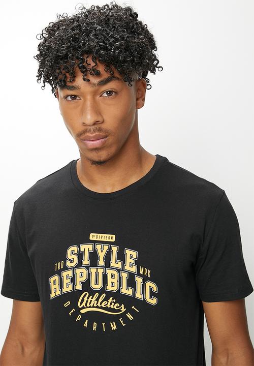 STYLE REPUBLIC - Mikey crew neck graphic tee - black varsity