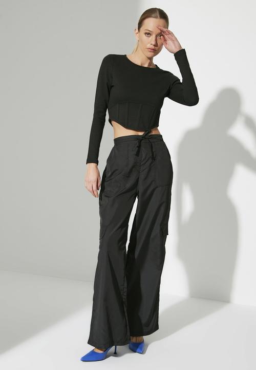 Trendyol - Parachute fabric belted flare trousers - black