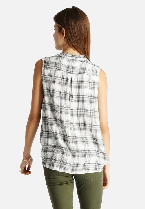 Glamorous - Cross Top