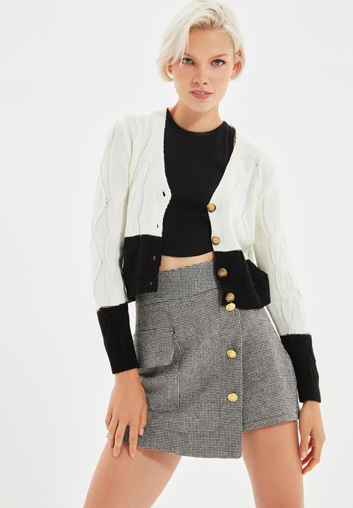 Trendyol - Crop knitwear cardigan - ecru