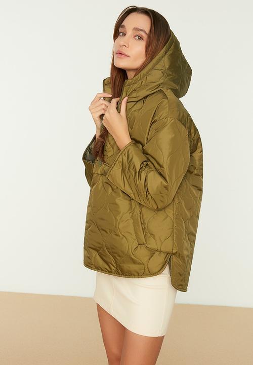 Trendyol - Hooded oversize kangaroo padded jacket - khaki