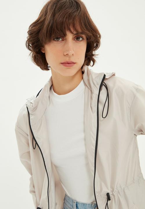 Trendyol - Hooded pleated waist coat - stone