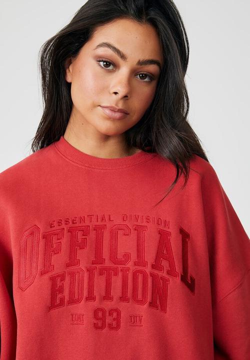Factorie - Slouchy premium graphic crew - red berry & official edition