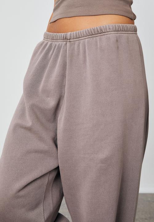 Factorie - Washed oversized jogger - burnt iron