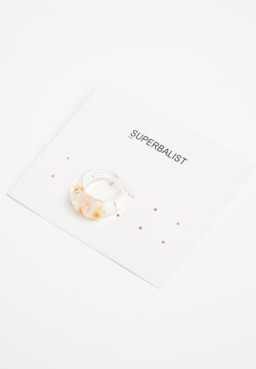 Superbalist - Flower resin ring - clear