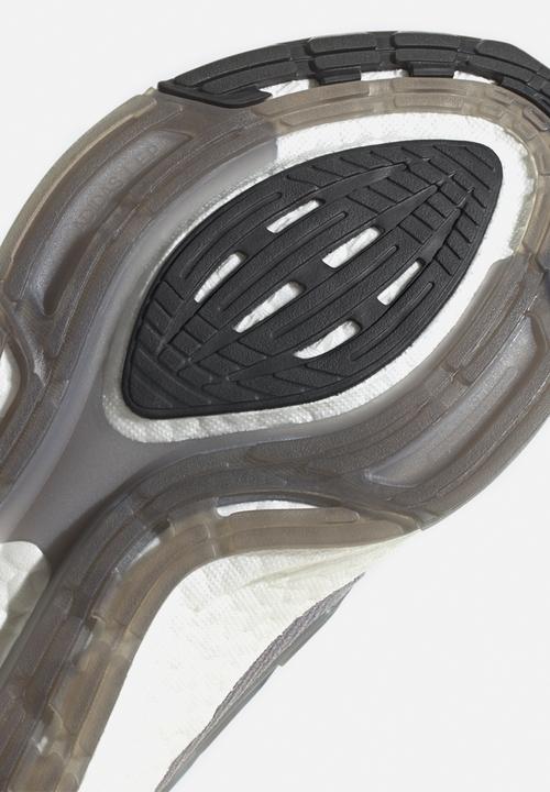 adidas Originals - Ultraboost 22