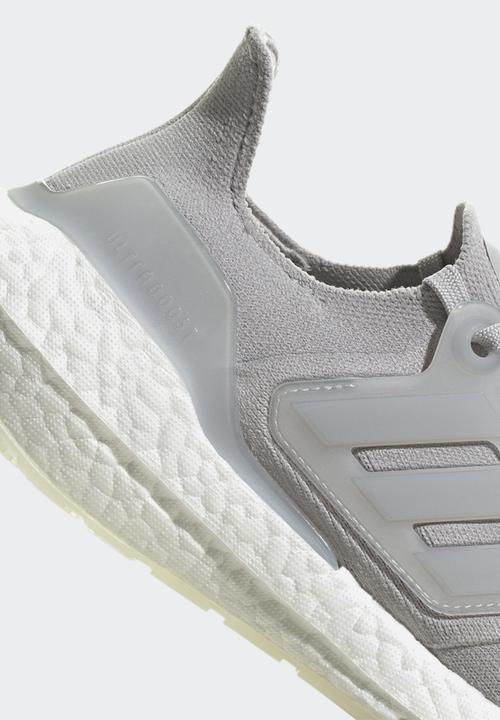 adidas Performance - Ultraboost 22
