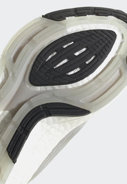 adidas Performance - Ultraboost 22
