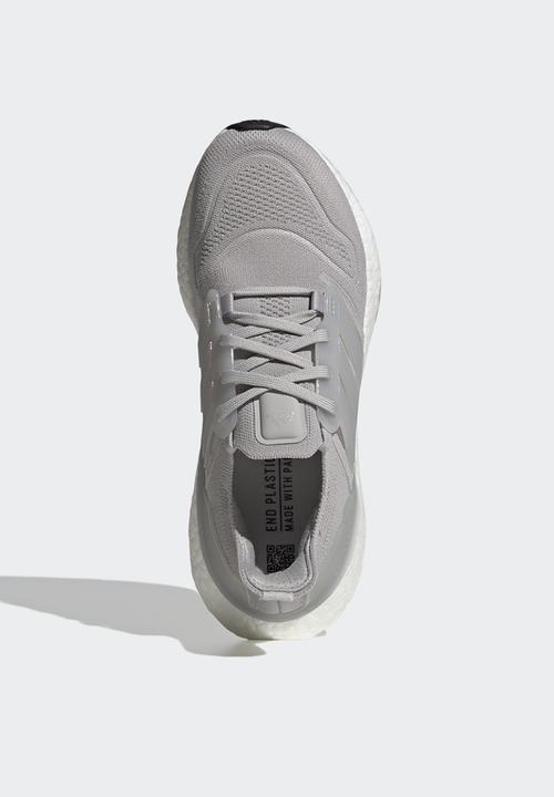 adidas Performance - Ultraboost 22