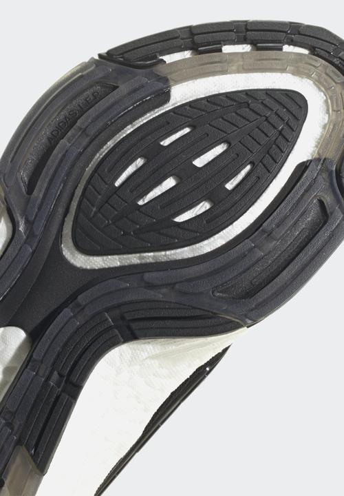 adidas Performance - Ultraboost 22
