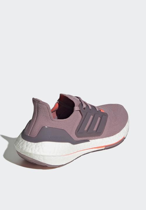 adidas Originals - Ultraboost 22