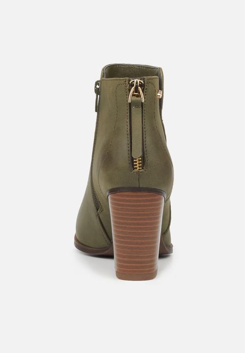 Miss Black - Ahlam3 ankle boot - olive