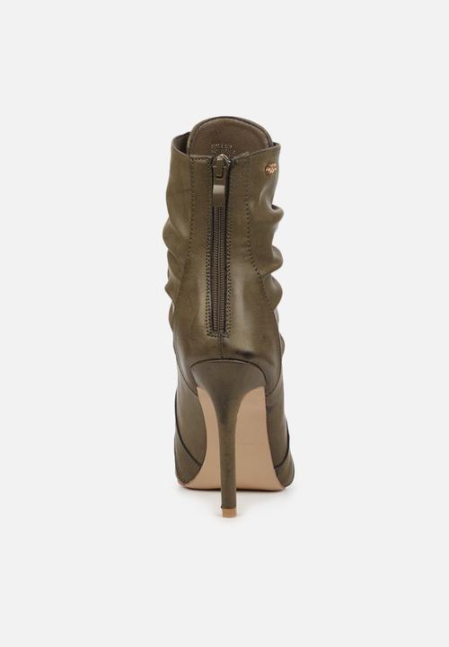 Miss Black - Boss4 ankle boot - olive