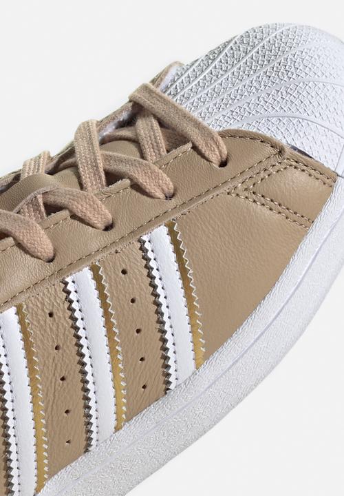 adidas Originals - Superstar - ftwr white/st pale nude/gold met.