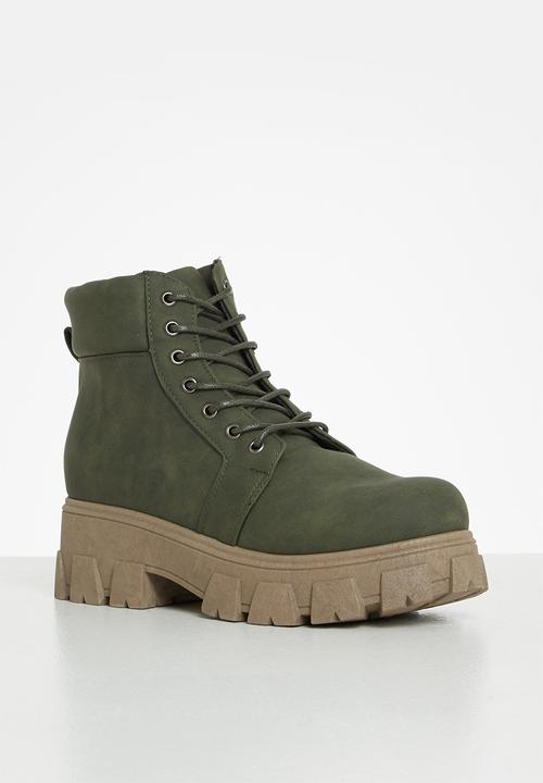 Seduction - Chunky lug sole hiking boot - olive