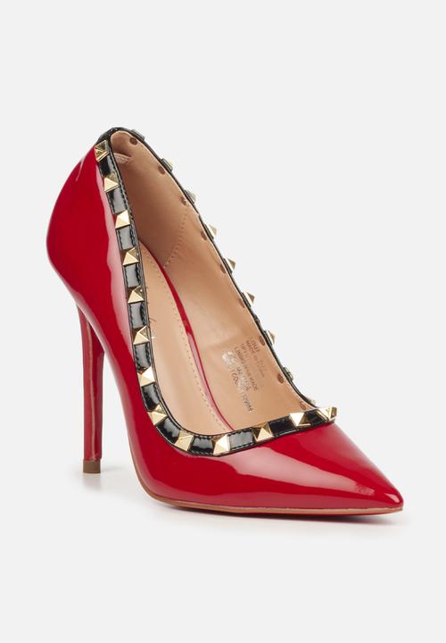 Miss Black - Lou7 court heel - red