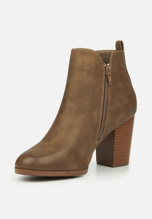 Miss Black - Ahlam1 ankle boot - brown