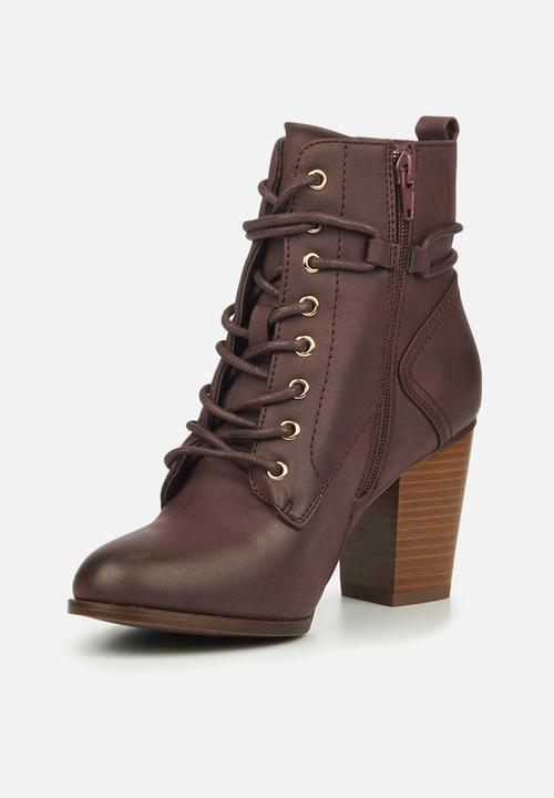Miss Black - Ahlam2 lace-up ankle boot - burgundy