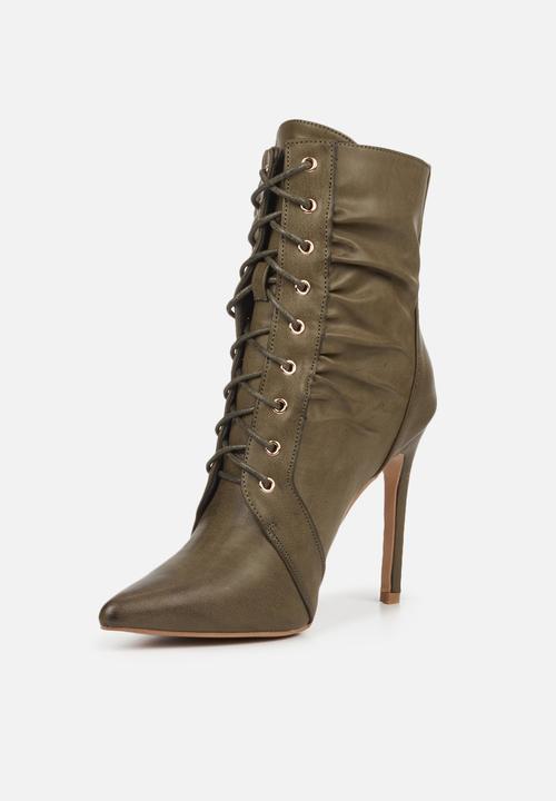 Miss Black - Boss4 ankle boot - olive