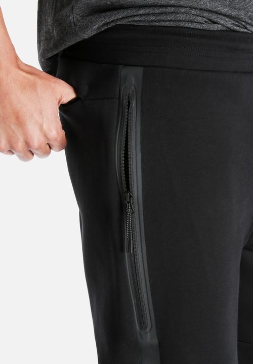 Nike - Nike Tech Fleece Short 