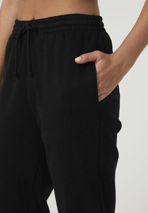 Cotton On - Plush gym track pant - black