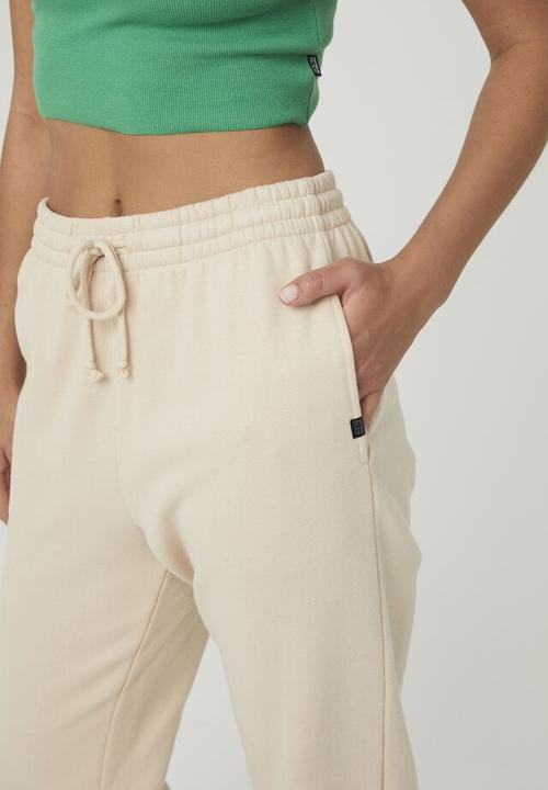 Cotton On - Plush gym track pant  - parchment