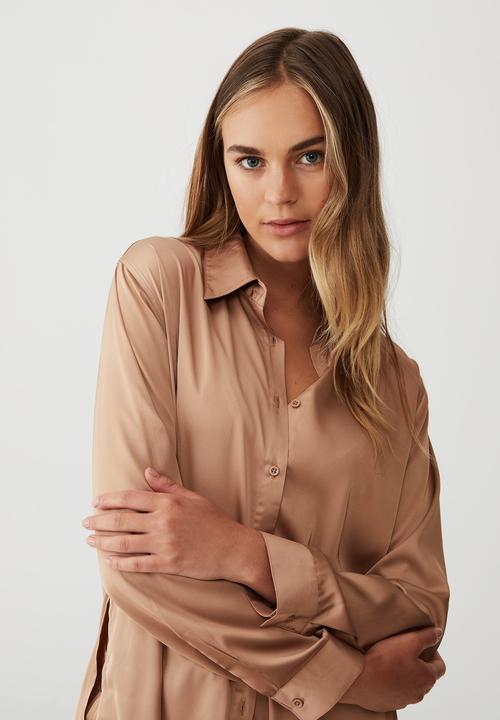 Cotton On - Long sleeve satin sleep shirt - peanut brittle