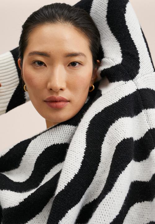 MANGO - Sweater behia - black & white