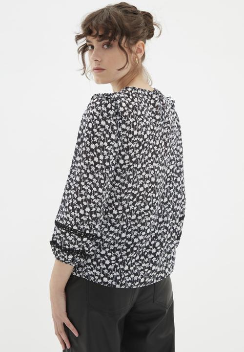 Trendyol - Waistband detail printed blouse  - black & white 