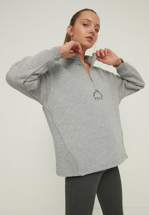 Trendyol - Polo neck oversize ragged knitted sweatshirt - grey