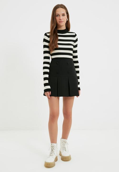 Trendyol - Buttoned skirt - black