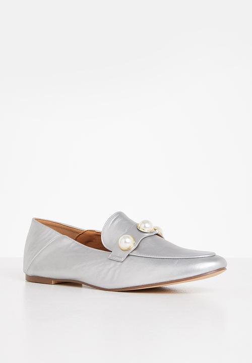 Madison® - Morgan pearl loafer - matte silver
