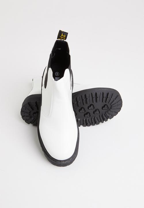 Madison® - Sheena chunky chelsea boot - white