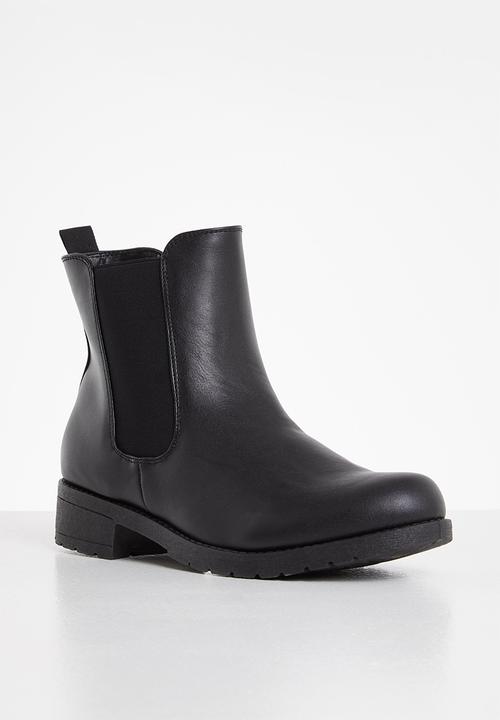 Madison® - Sue chelsea boot - black
