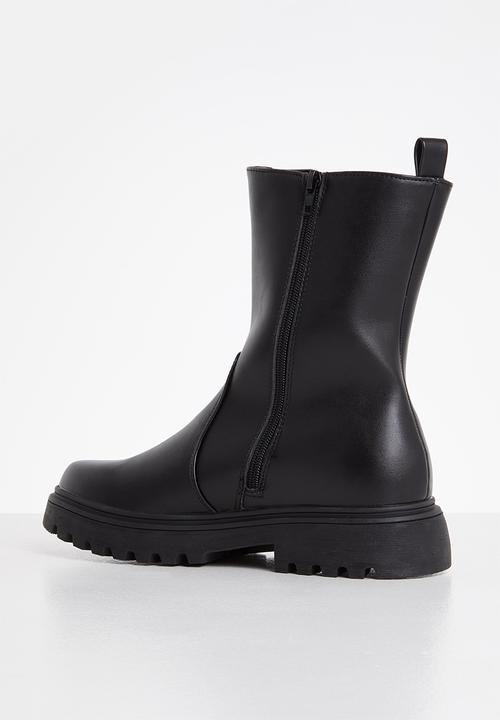 Madison® - Stacy chunky chelsea boot - black